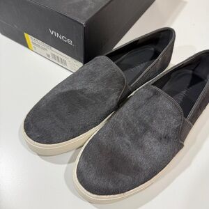 Vince Women's Charcoal and Cream Slip-On Flats